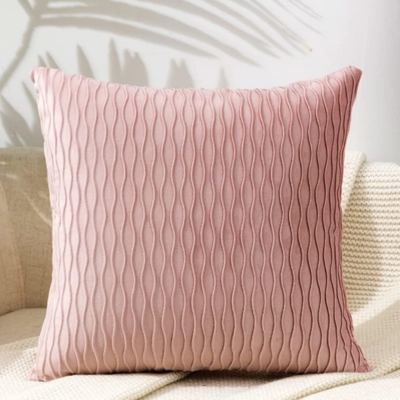 Set of 2 Petal Pink Soft Ripple Corduroy Velvet Pillow Covers Throw Pillows New - Picture 5 of 13